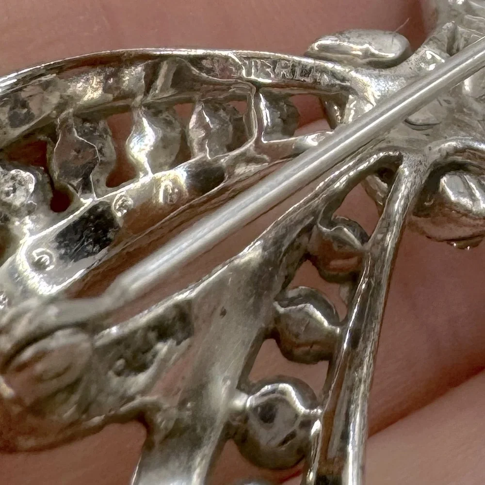 Vintage crystal bow